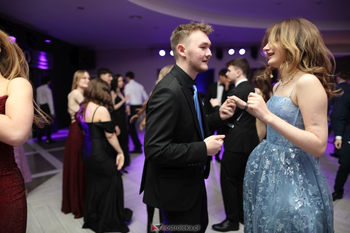 Studniówka I LO w Ostrołęce [17.01.2026] - zdjęcie #228 - eOstroleka.pl