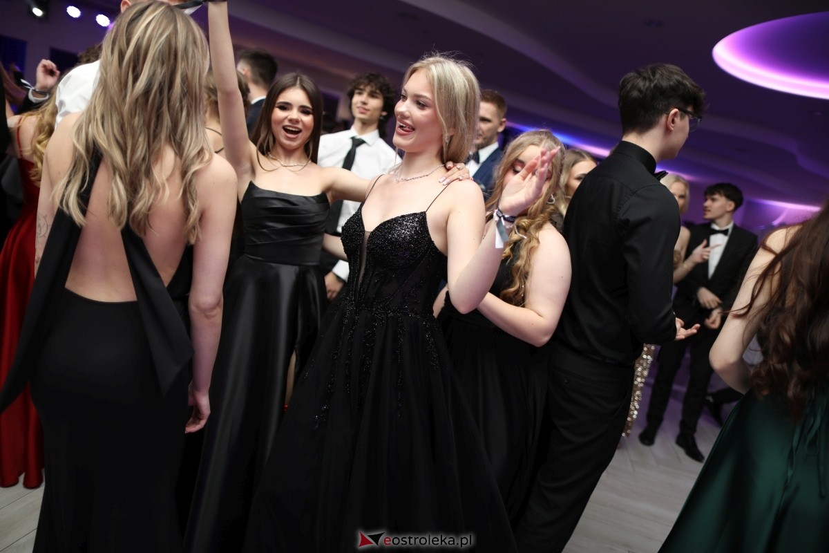 Studniówka I LO w Ostrołęce [17.01.2026] - zdjęcie #225 - eOstroleka.pl