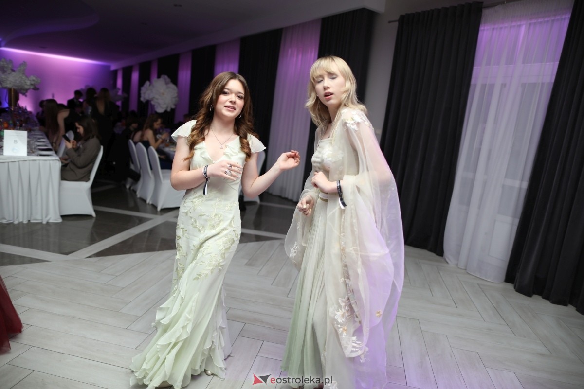 Studniówka I LO w Ostrołęce [17.01.2026] - zdjęcie #223 - eOstroleka.pl