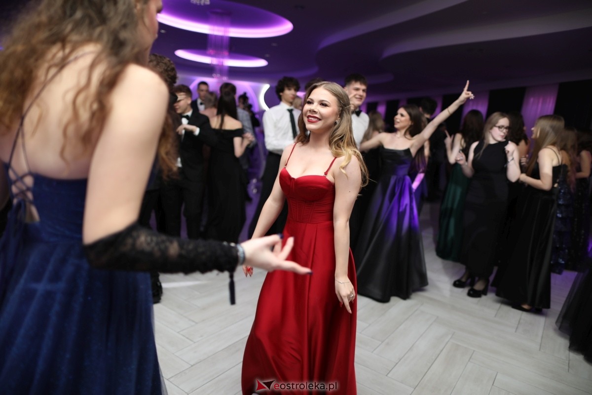 Studniówka I LO w Ostrołęce [17.01.2026] - zdjęcie #214 - eOstroleka.pl