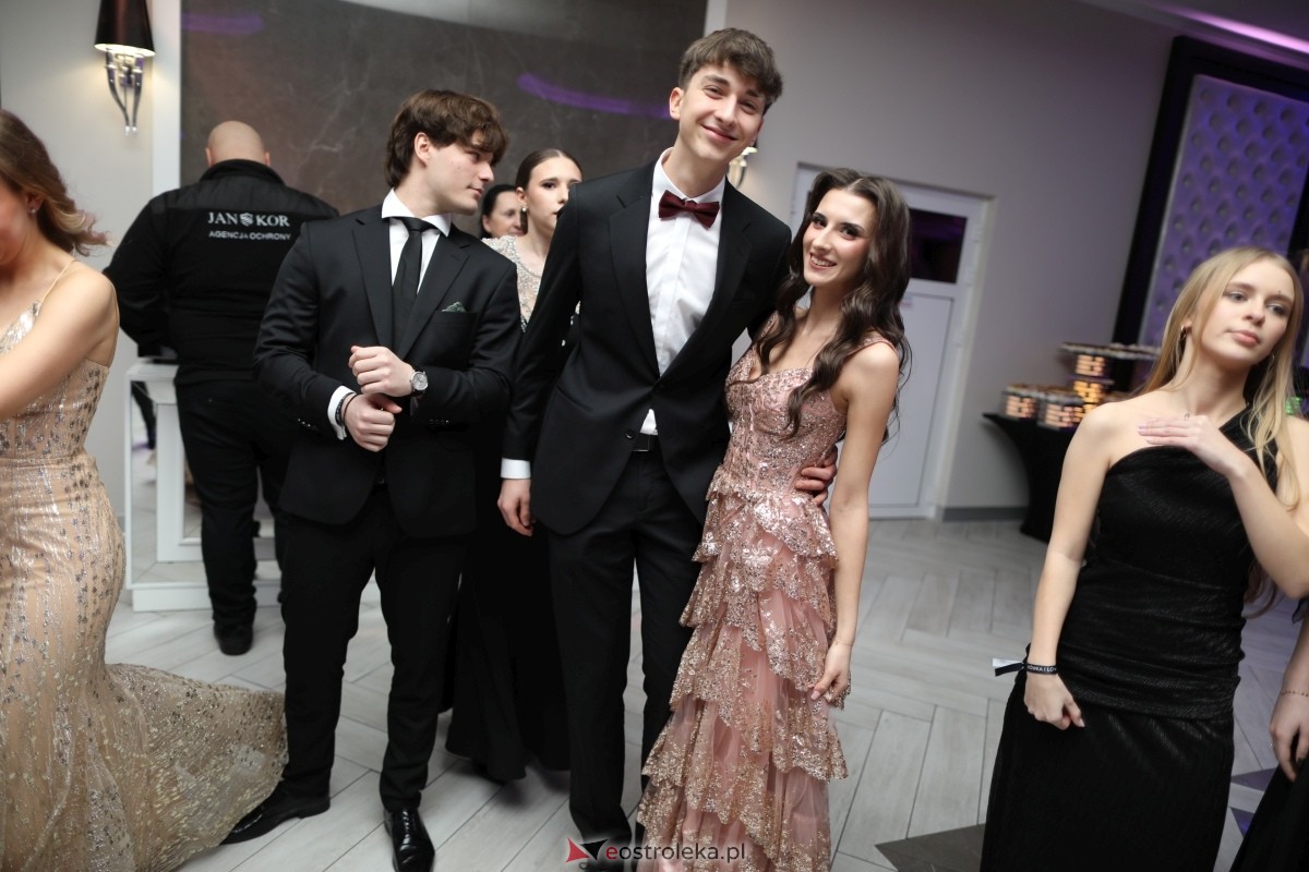 Studniówka I LO w Ostrołęce [17.01.2026] - zdjęcie #195 - eOstroleka.pl