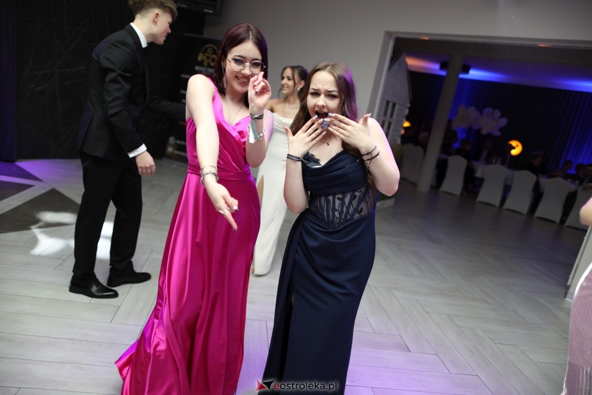 Studniówka I LO w Ostrołęce [17.01.2026] - zdjęcie #192 - eOstroleka.pl