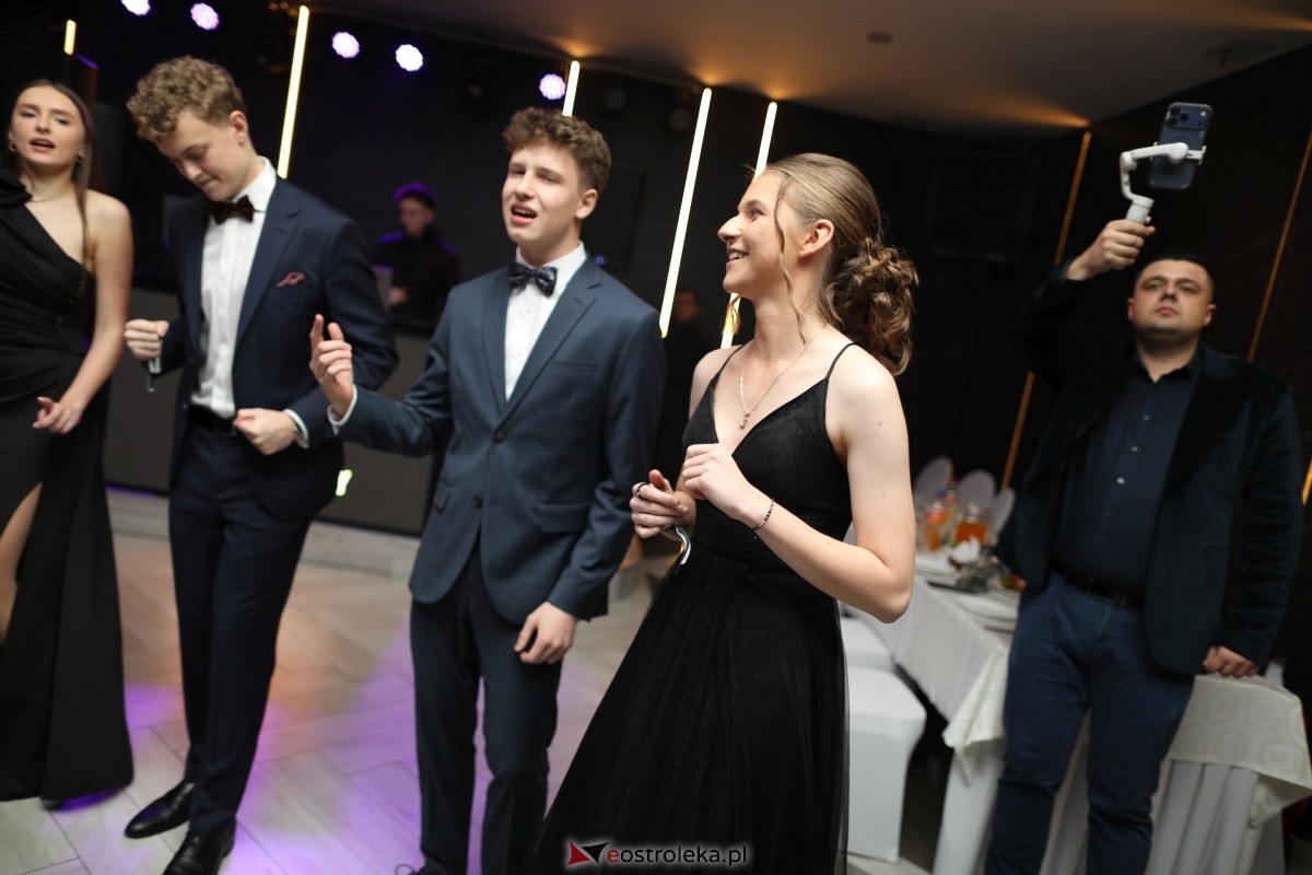 Studniówka I LO w Ostrołęce [17.01.2026] - zdjęcie #191 - eOstroleka.pl