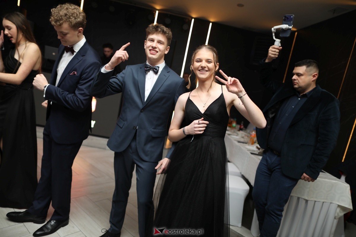 Studniówka I LO w Ostrołęce [17.01.2026] - zdjęcie #190 - eOstroleka.pl