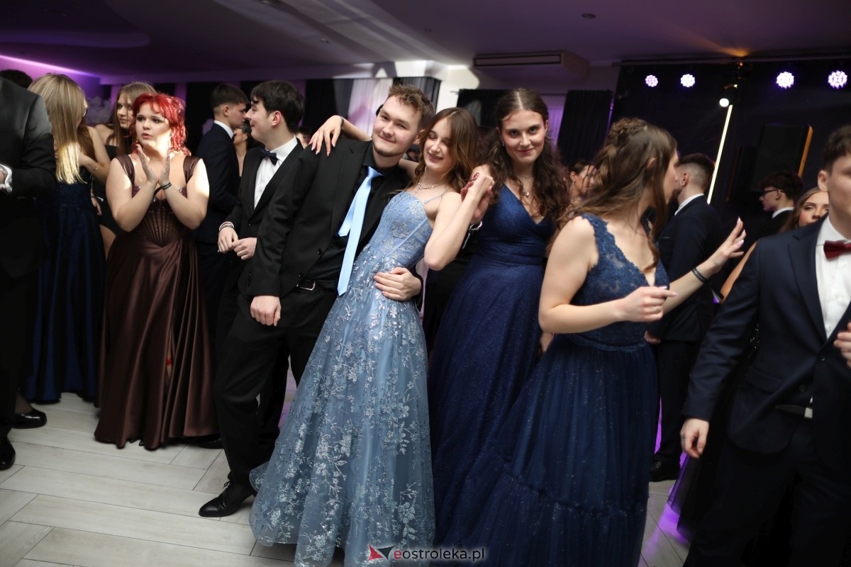 Studniówka I LO w Ostrołęce [17.01.2026] - zdjęcie #184 - eOstroleka.pl