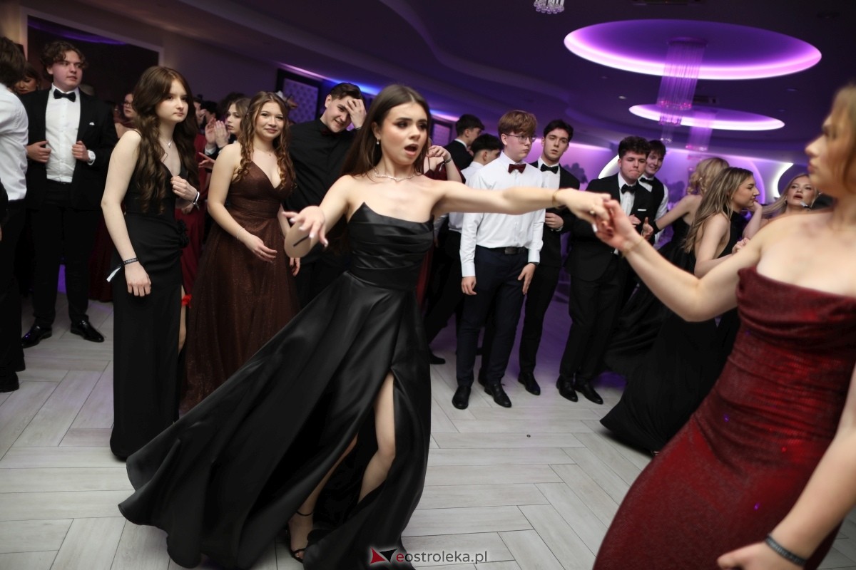 Studniówka I LO w Ostrołęce [17.01.2026] - zdjęcie #183 - eOstroleka.pl