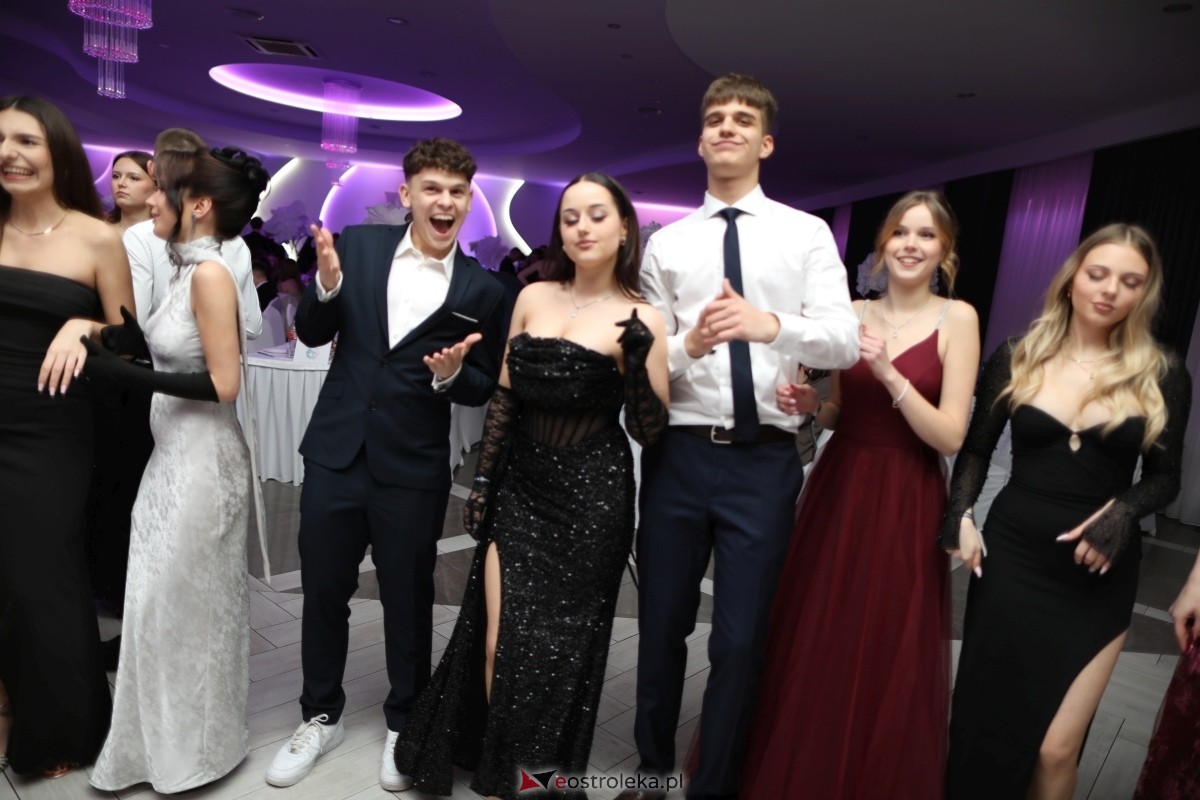 Studniówka I LO w Ostrołęce [17.01.2026] - zdjęcie #175 - eOstroleka.pl