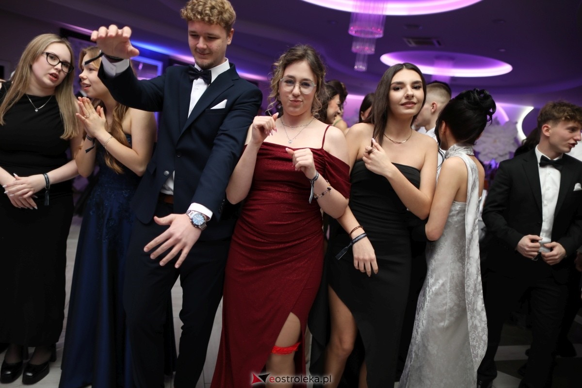 Studniówka I LO w Ostrołęce [17.01.2026] - zdjęcie #168 - eOstroleka.pl