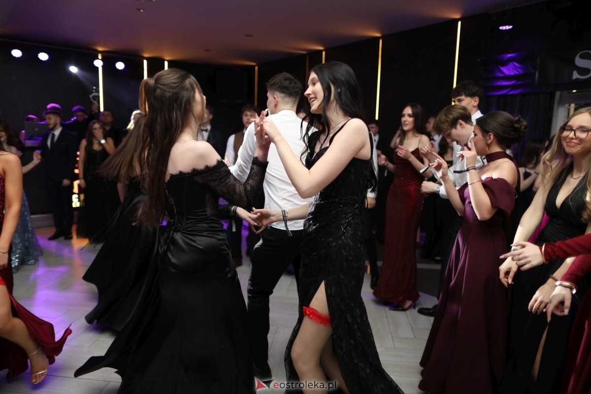 Studniówka I LO w Ostrołęce [17.01.2026] - zdjęcie #171 - eOstroleka.pl