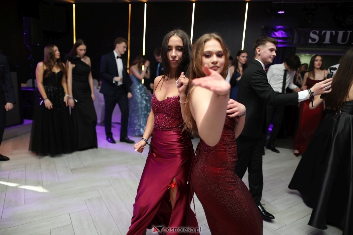 Studniówka I LO w Ostrołęce [17.01.2026] - zdjęcie #95 - eOstroleka.pl