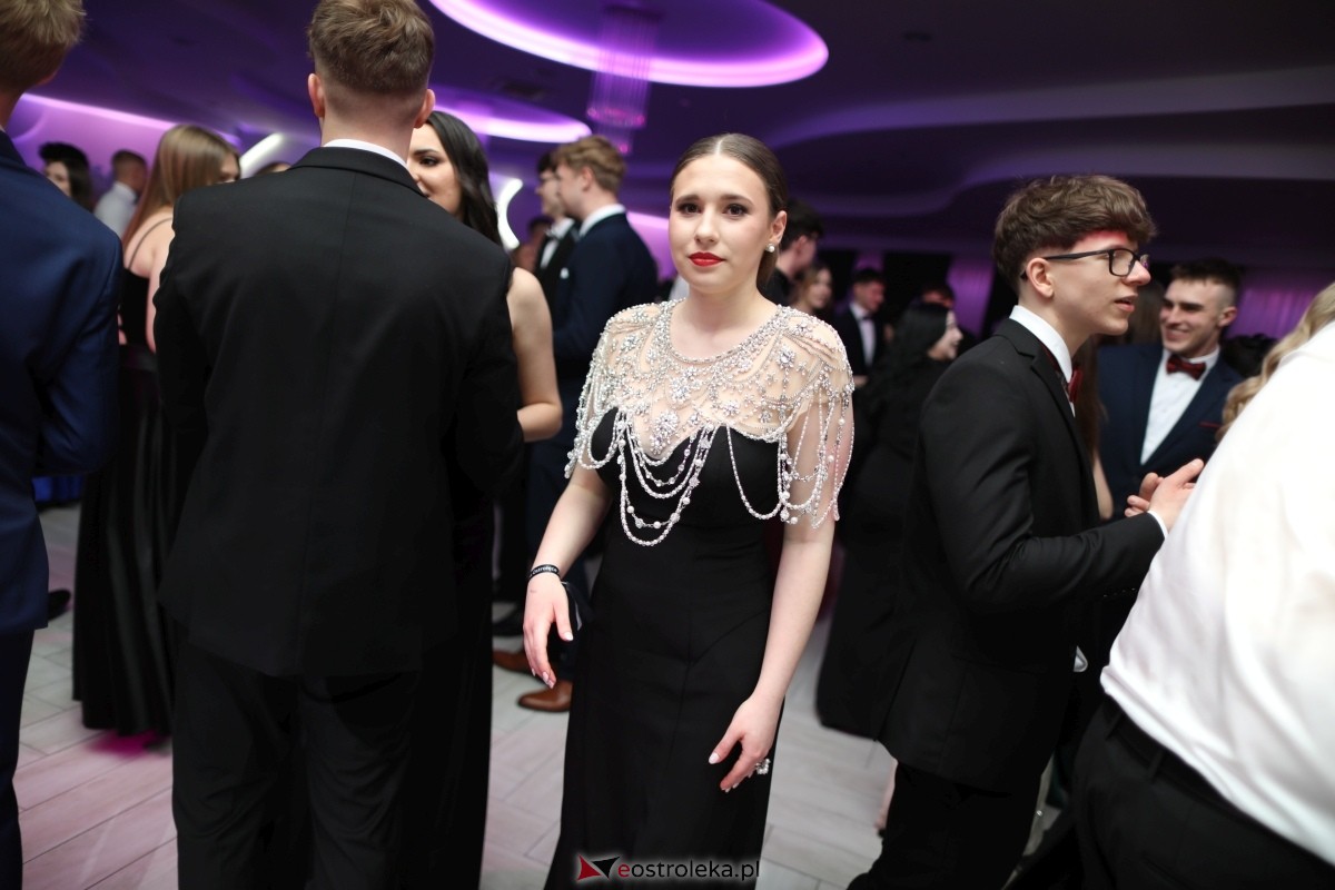 Studniówka I LO w Ostrołęce [17.01.2026] - zdjęcie #158 - eOstroleka.pl