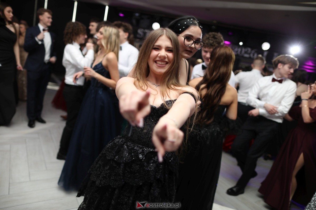 Studniówka I LO w Ostrołęce [17.01.2026] - zdjęcie #127 - eOstroleka.pl