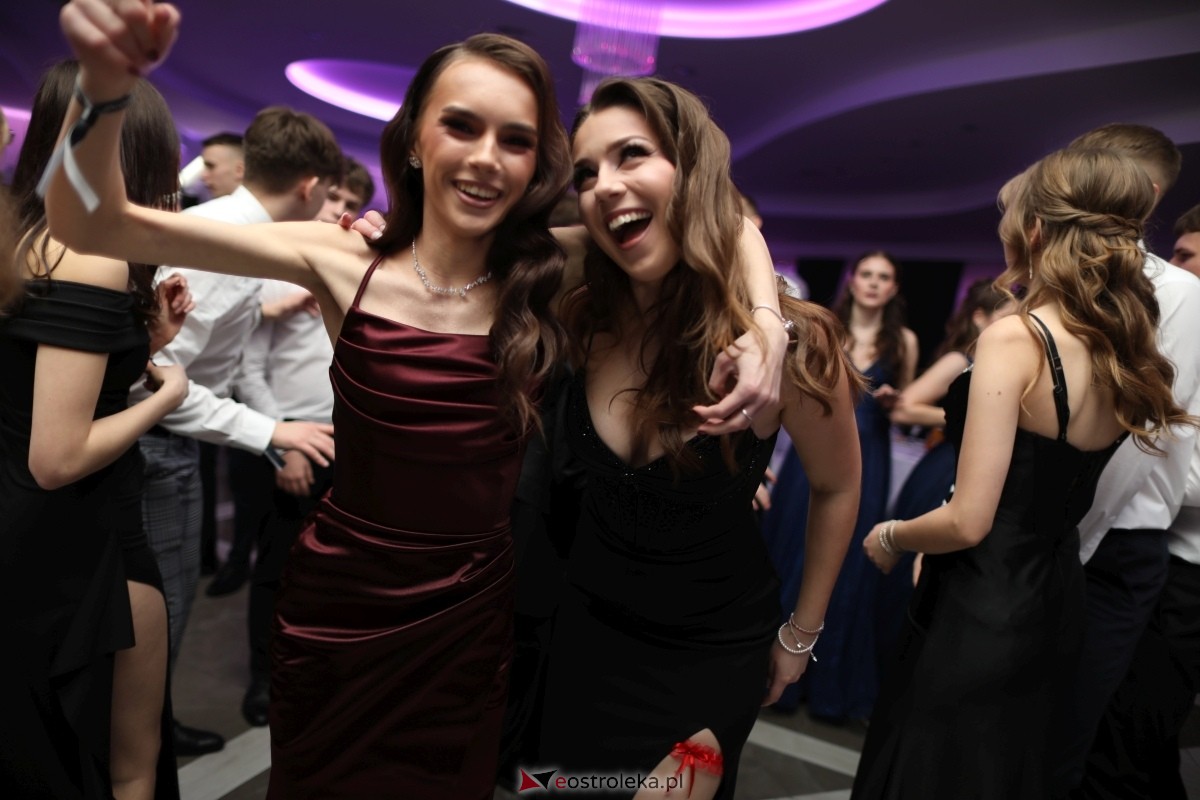 Studniówka I LO w Ostrołęce [17.01.2026] - zdjęcie #123 - eOstroleka.pl