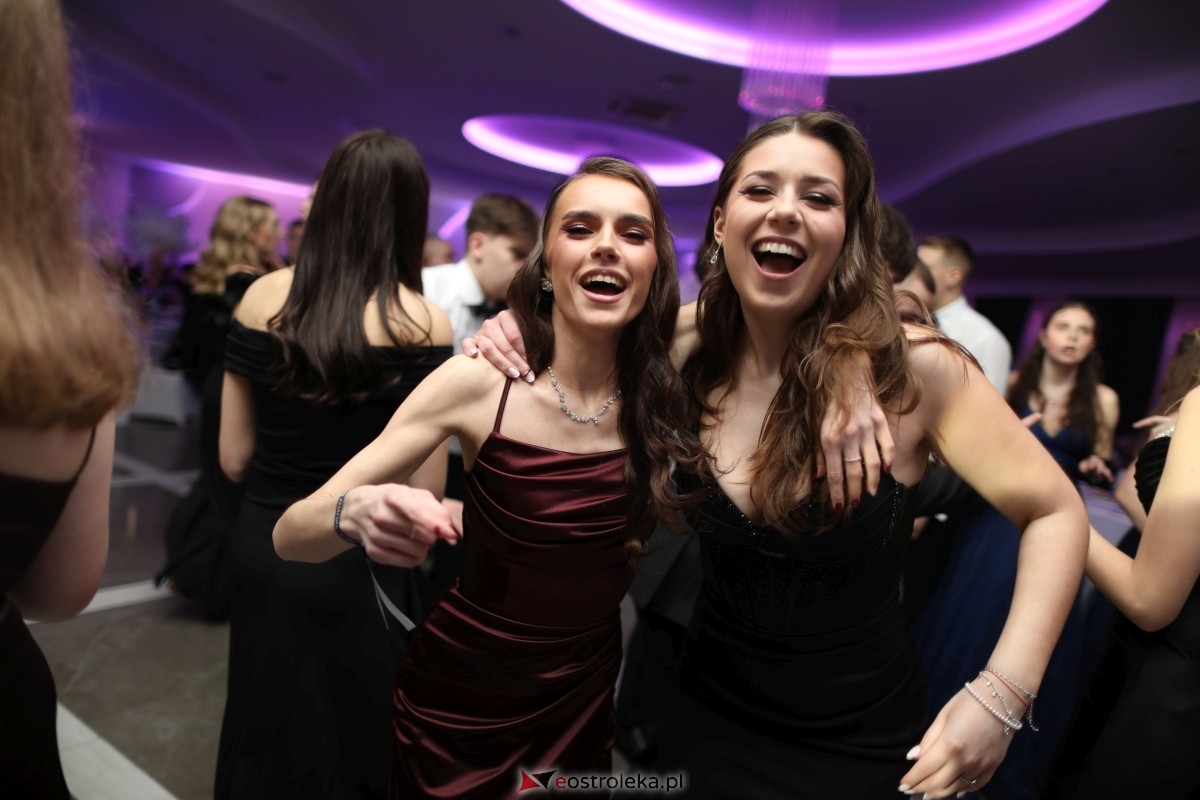 Studniówka I LO w Ostrołęce [17.01.2026] - zdjęcie #122 - eOstroleka.pl