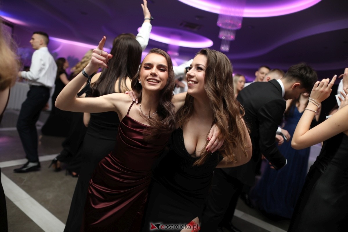 Studniówka I LO w Ostrołęce [17.01.2026] - zdjęcie #121 - eOstroleka.pl