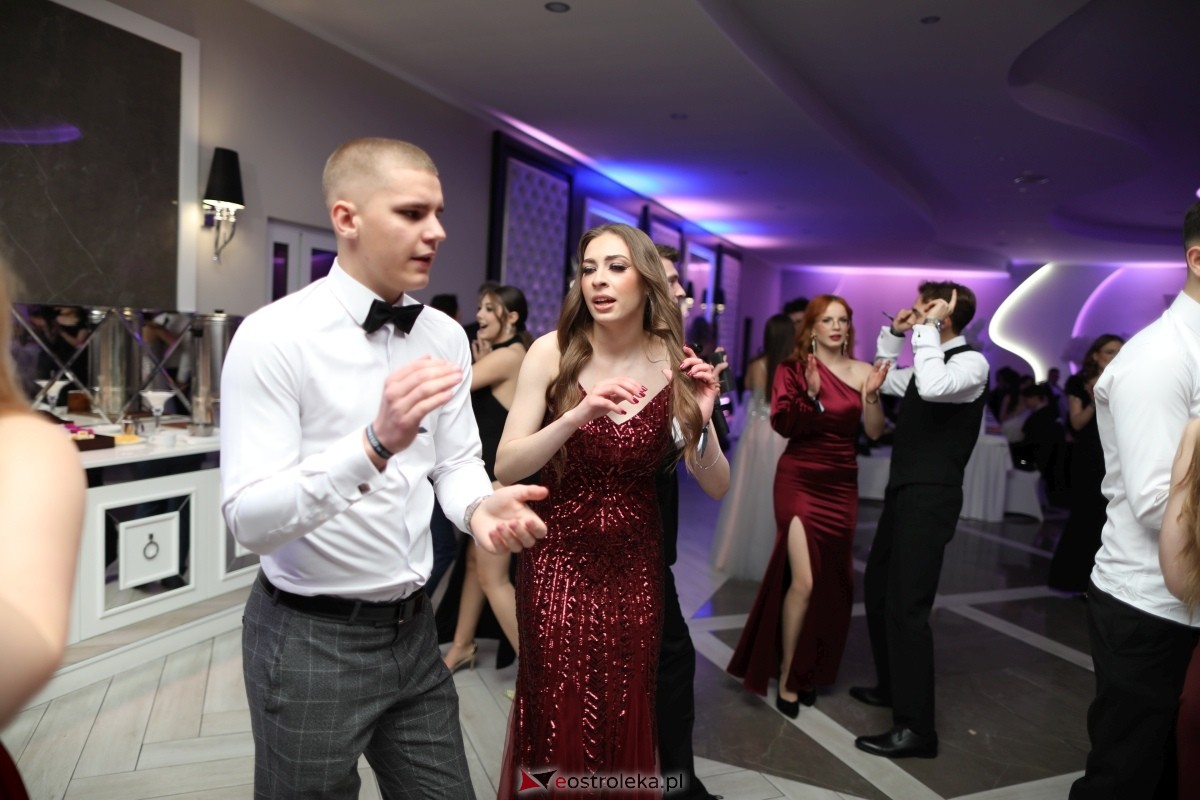 Studniówka I LO w Ostrołęce [17.01.2026] - zdjęcie #119 - eOstroleka.pl