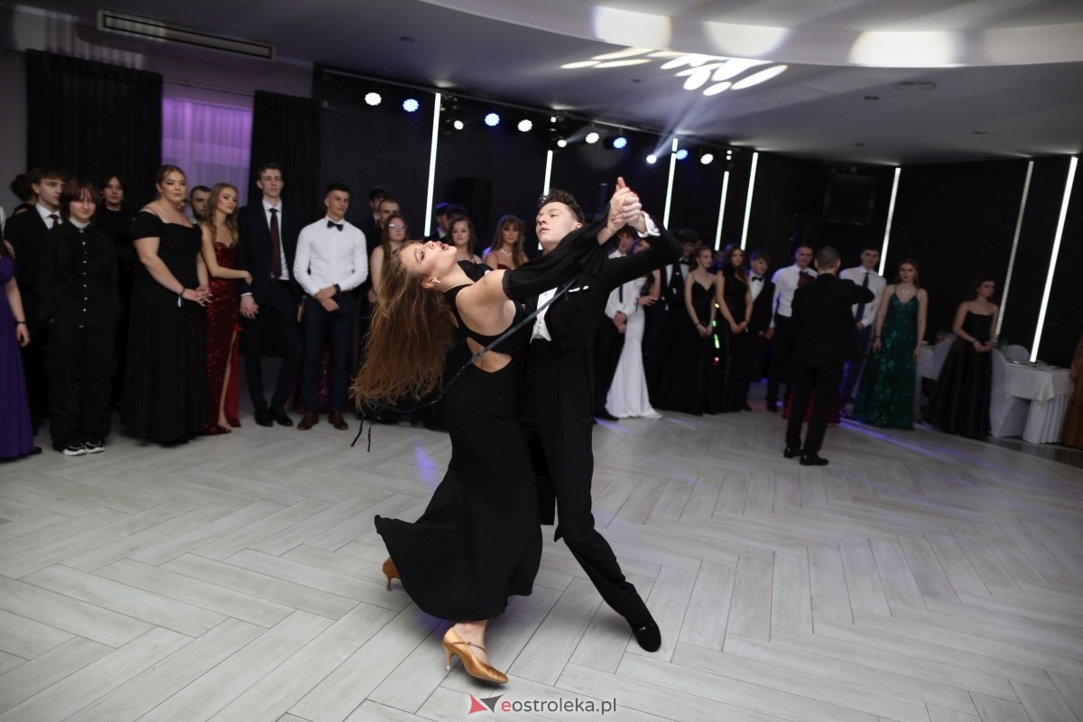 Studniówka I LO w Ostrołęce [17.01.2026] - zdjęcie #91 - eOstroleka.pl