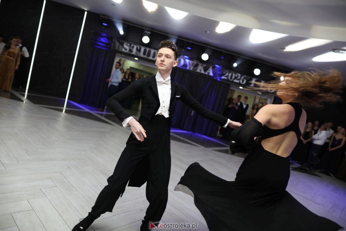 Studniówka I LO w Ostrołęce [17.01.2026] - zdjęcie #90 - eOstroleka.pl