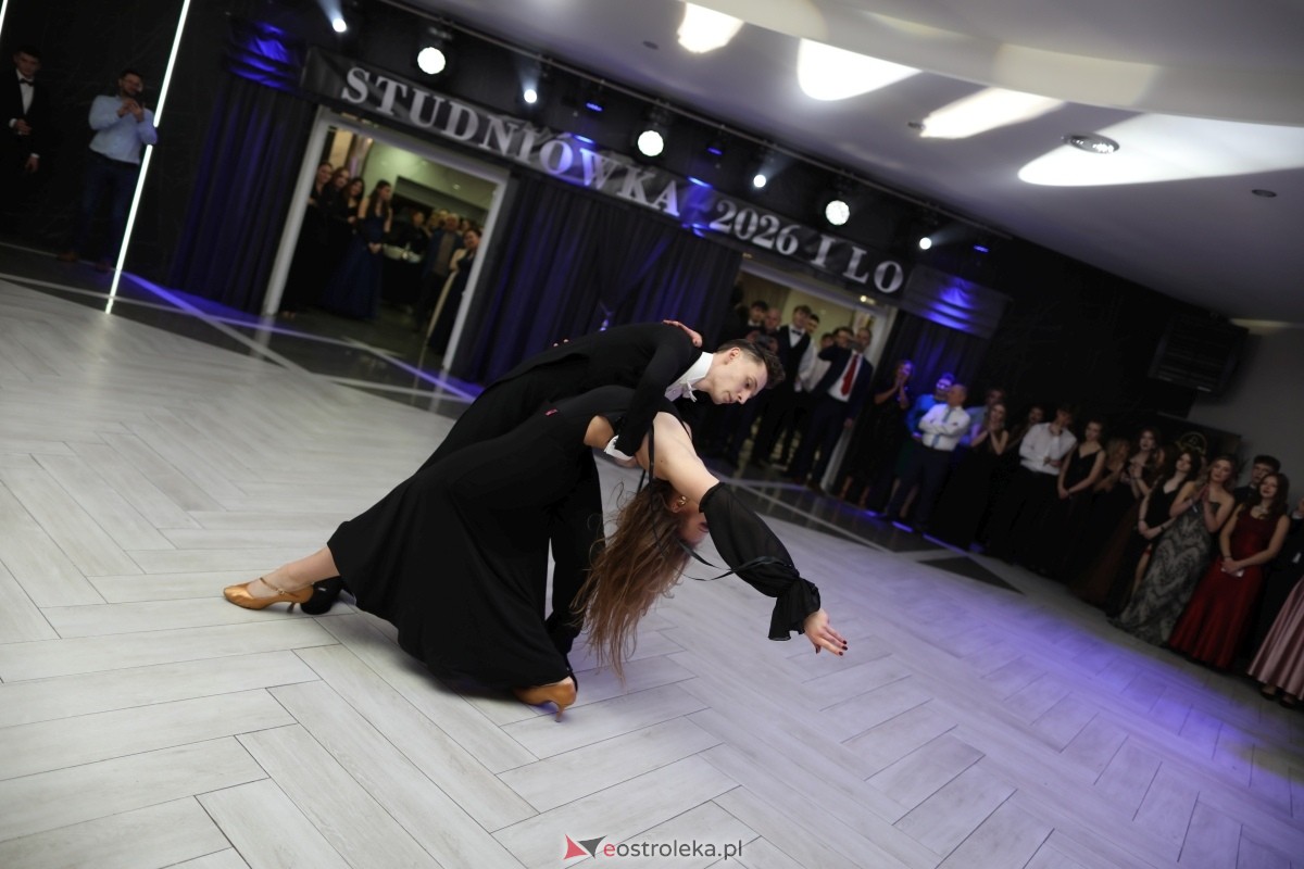 Studniówka I LO w Ostrołęce [17.01.2026] - zdjęcie #82 - eOstroleka.pl