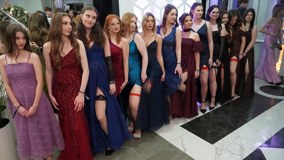 Studniówka I LO w Ostrołęce [17.01.2026] - zdjęcie #63 - eOstroleka.pl