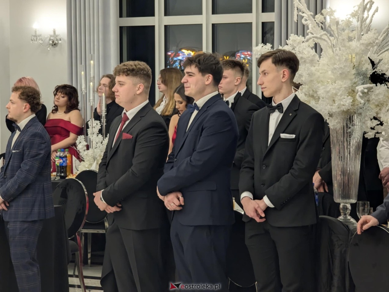 Studniówka ZSZ 3 w Ostrołęce [17.01.2026] - zdjęcie #15 - eOstroleka.pl