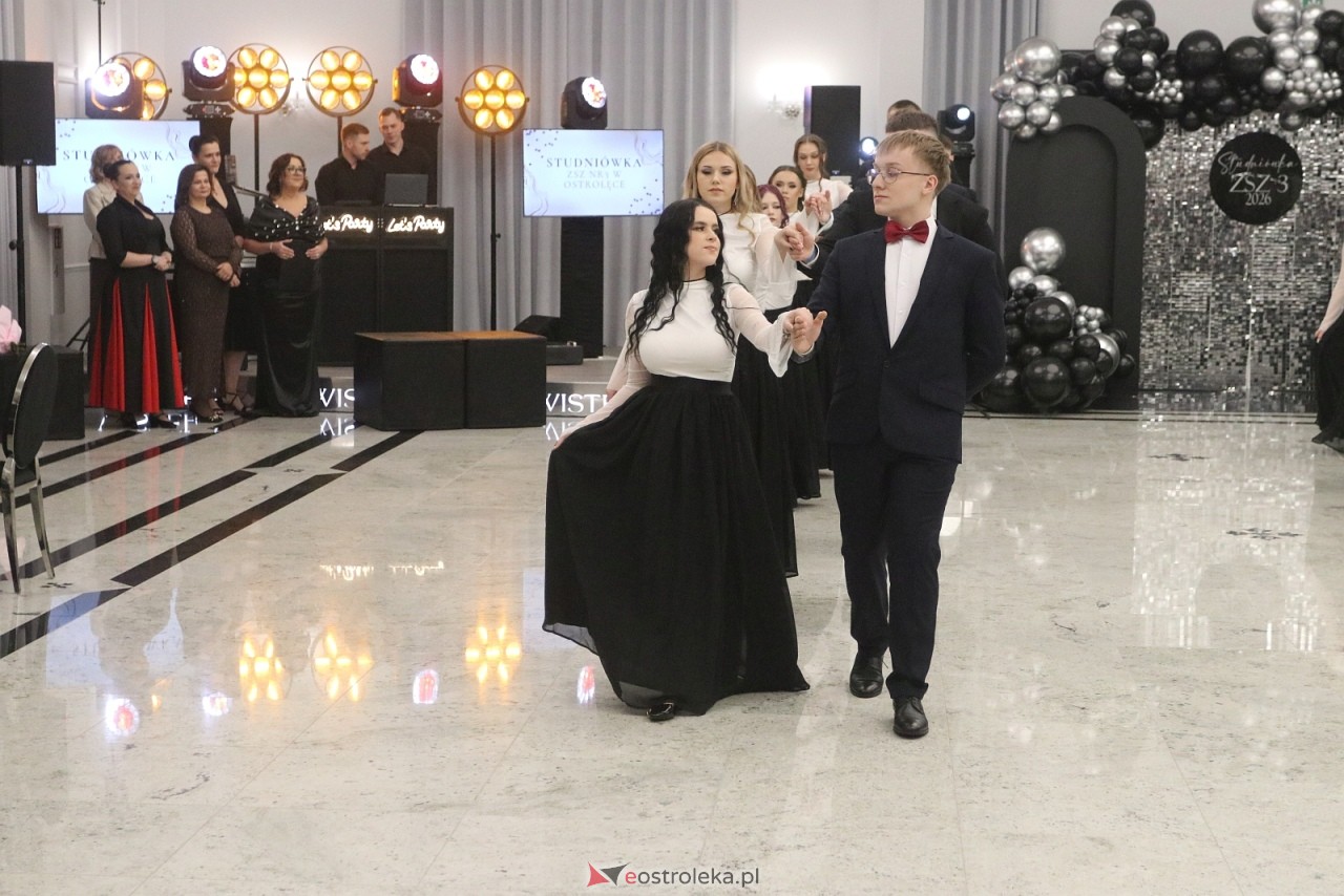 Studniówka ZSZ 3 w Ostrołęce [17.01.2026] - zdjęcie #214 - eOstroleka.pl