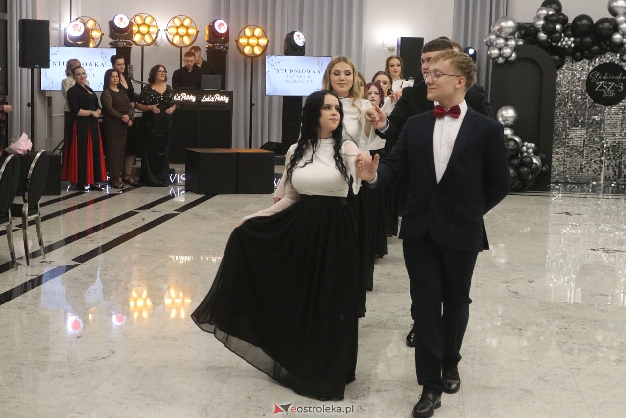 Studniówka ZSZ 3 w Ostrołęce [17.01.2026] - zdjęcie #212 - eOstroleka.pl