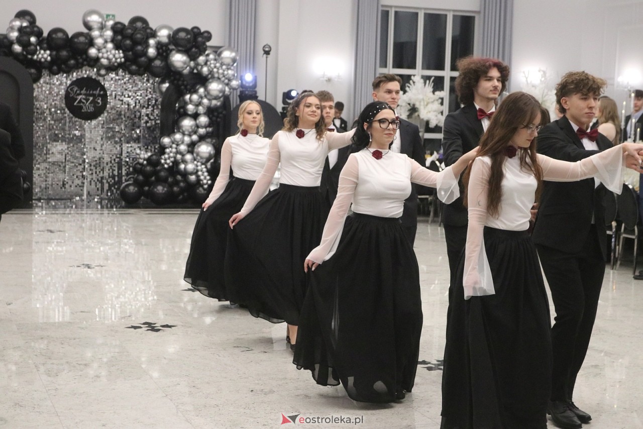 Studniówka ZSZ 3 w Ostrołęce [17.01.2026] - zdjęcie #207 - eOstroleka.pl