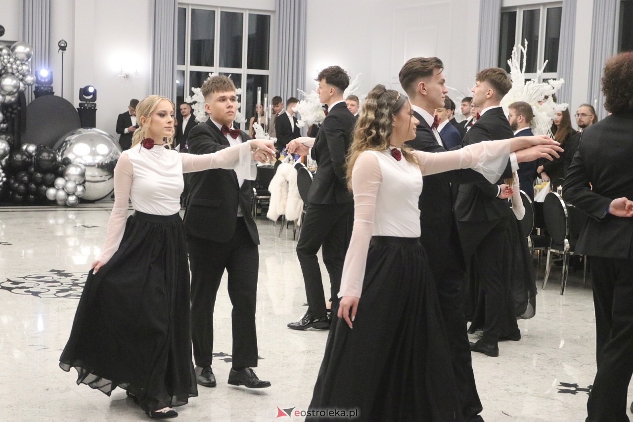 Studniówka ZSZ 3 w Ostrołęce [17.01.2026] - zdjęcie #204 - eOstroleka.pl