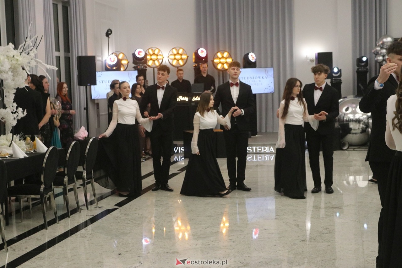 Studniówka ZSZ 3 w Ostrołęce [17.01.2026] - zdjęcie #202 - eOstroleka.pl