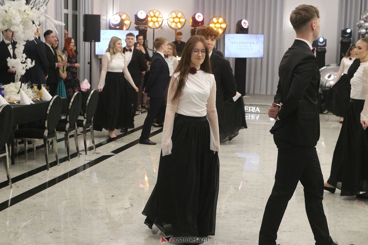 Studniówka ZSZ 3 w Ostrołęce [17.01.2026] - zdjęcie #192 - eOstroleka.pl