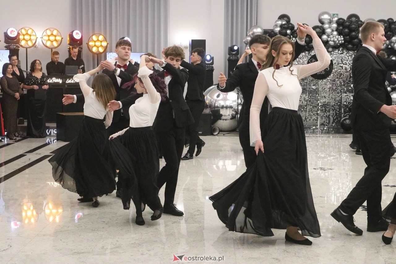 Studniówka ZSZ 3 w Ostrołęce [17.01.2026] - zdjęcie #186 - eOstroleka.pl