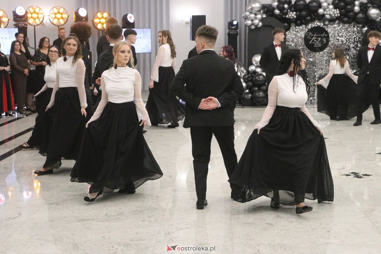 Studniówka ZSZ 3 w Ostrołęce [17.01.2026] - zdjęcie #180 - eOstroleka.pl