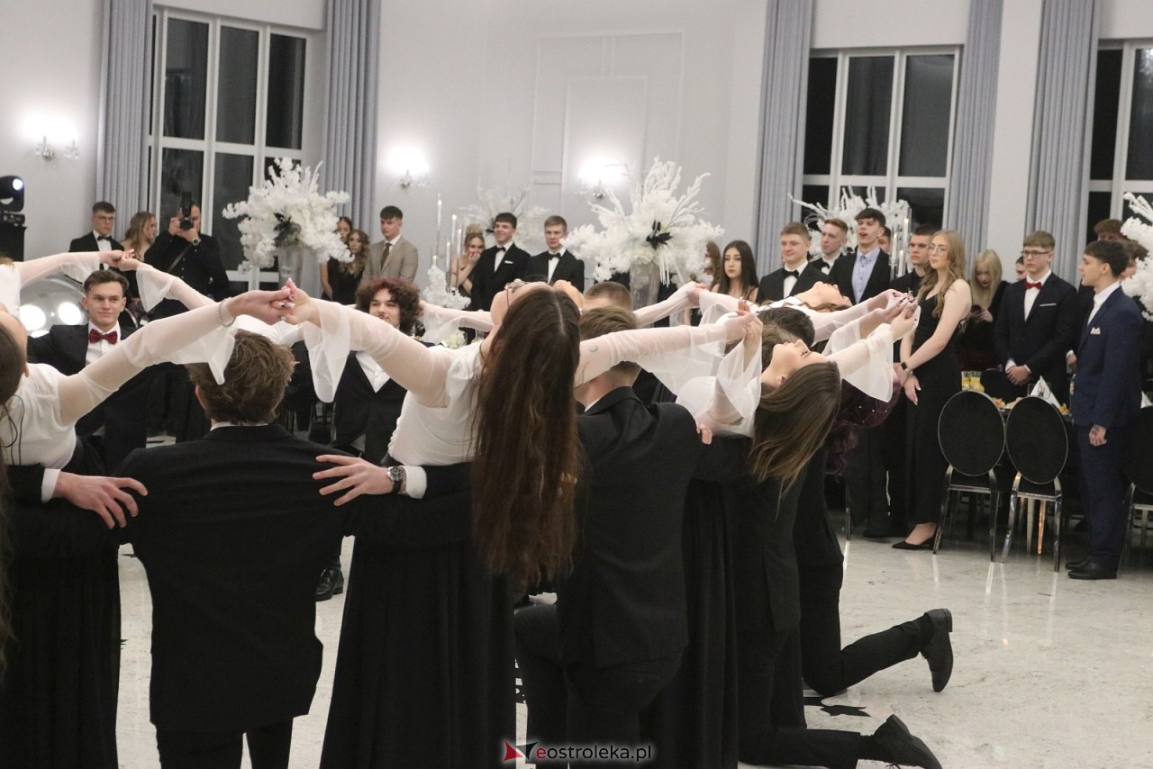 Studniówka ZSZ 3 w Ostrołęce [17.01.2026] - zdjęcie #172 - eOstroleka.pl