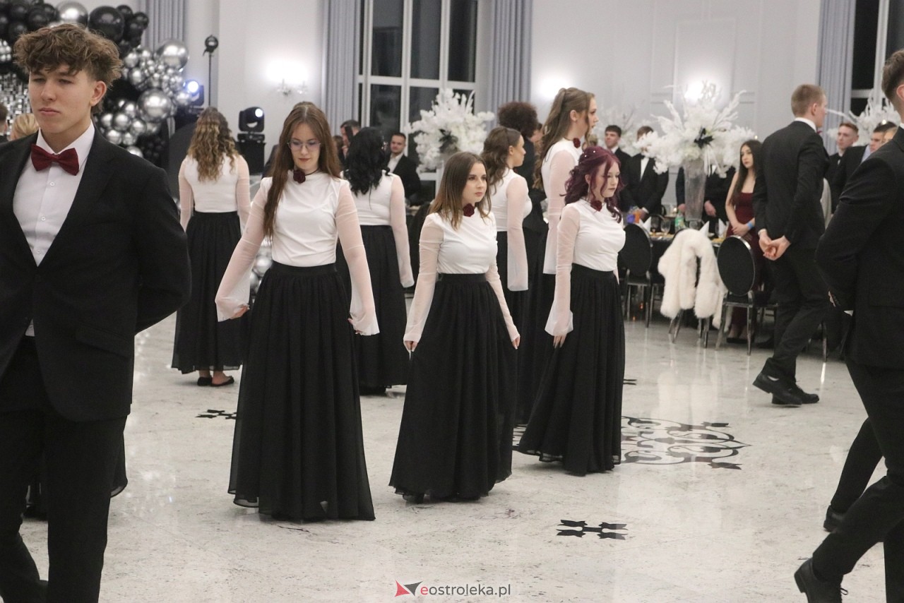 Studniówka ZSZ 3 w Ostrołęce [17.01.2026] - zdjęcie #169 - eOstroleka.pl