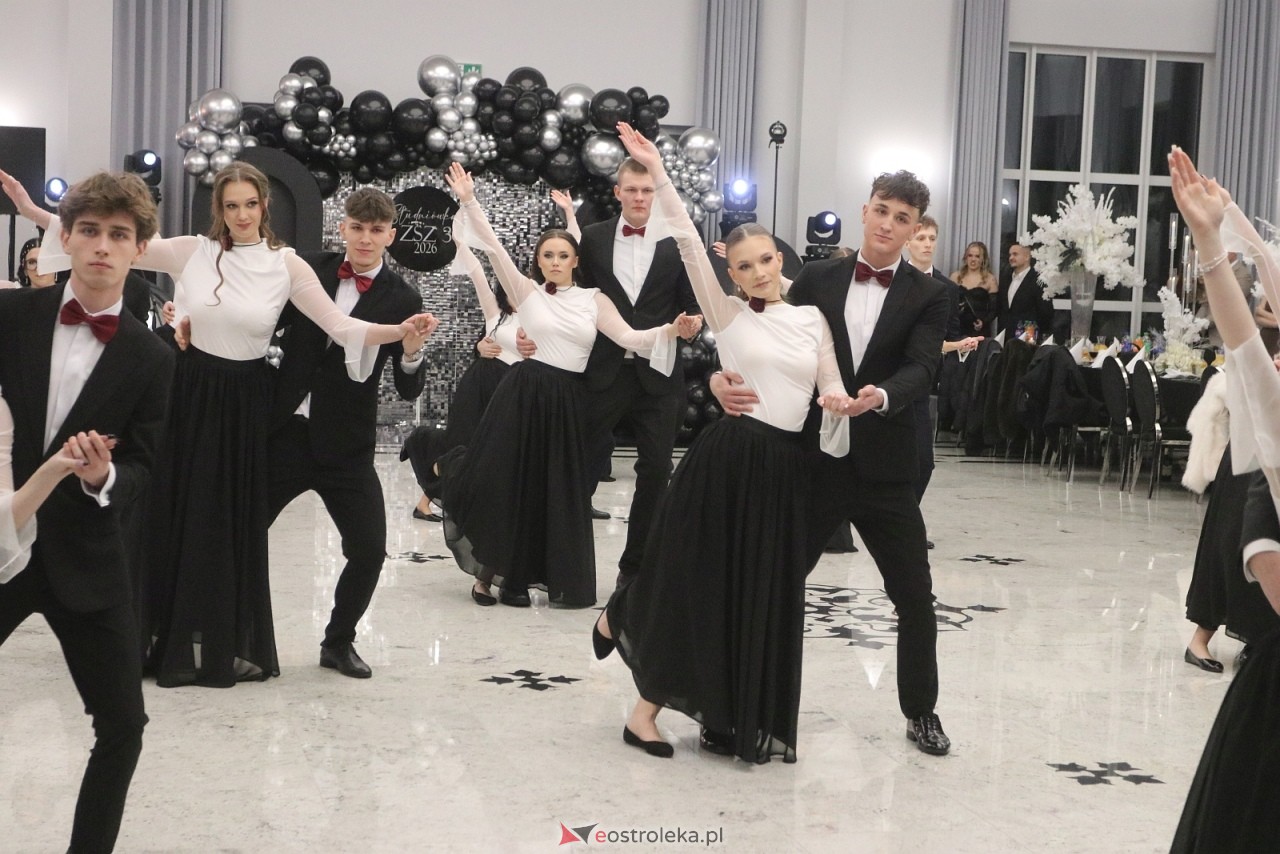 Studniówka ZSZ 3 w Ostrołęce [17.01.2026] - zdjęcie #149 - eOstroleka.pl