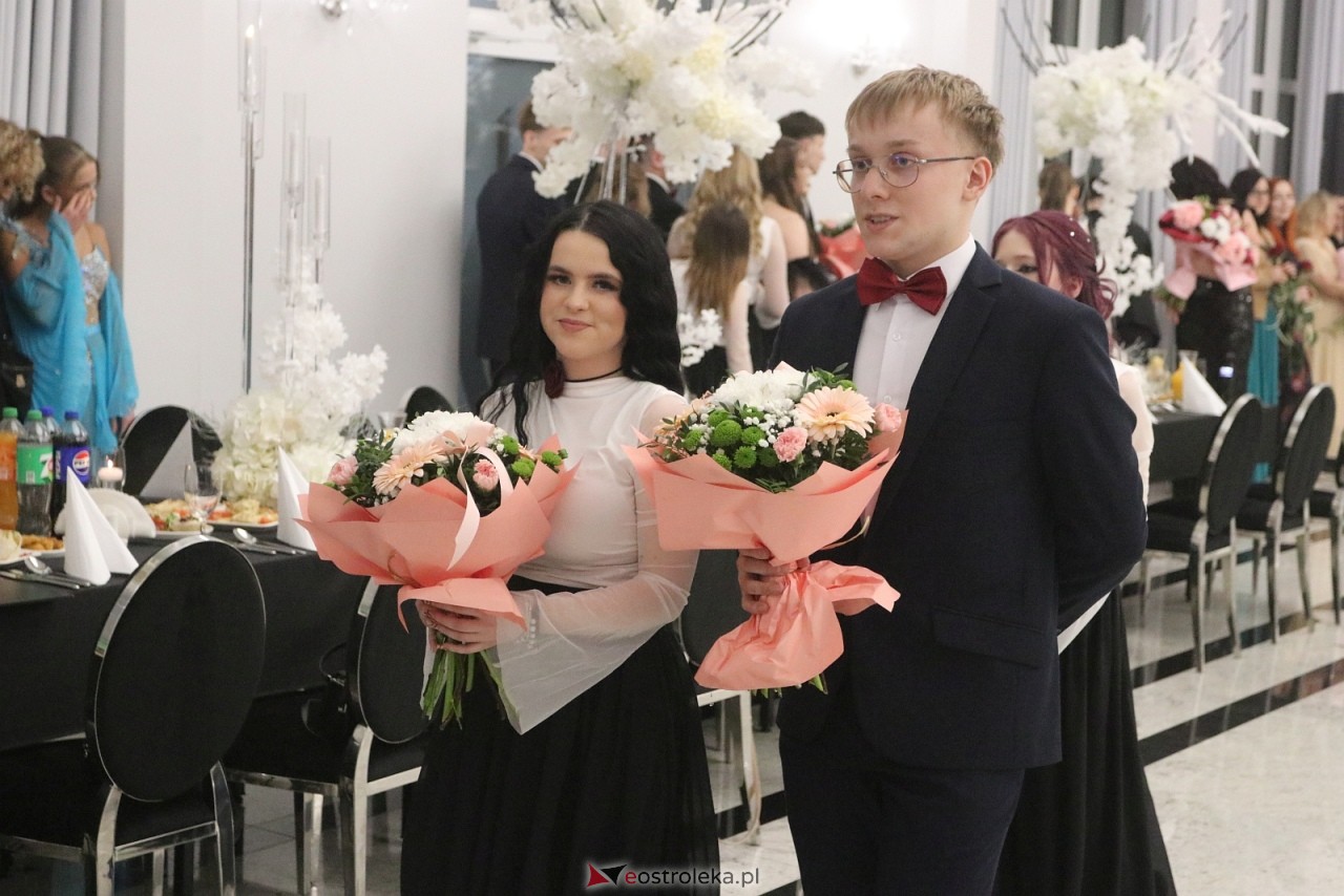 Studniówka ZSZ 3 w Ostrołęce [17.01.2026] - zdjęcie #125 - eOstroleka.pl