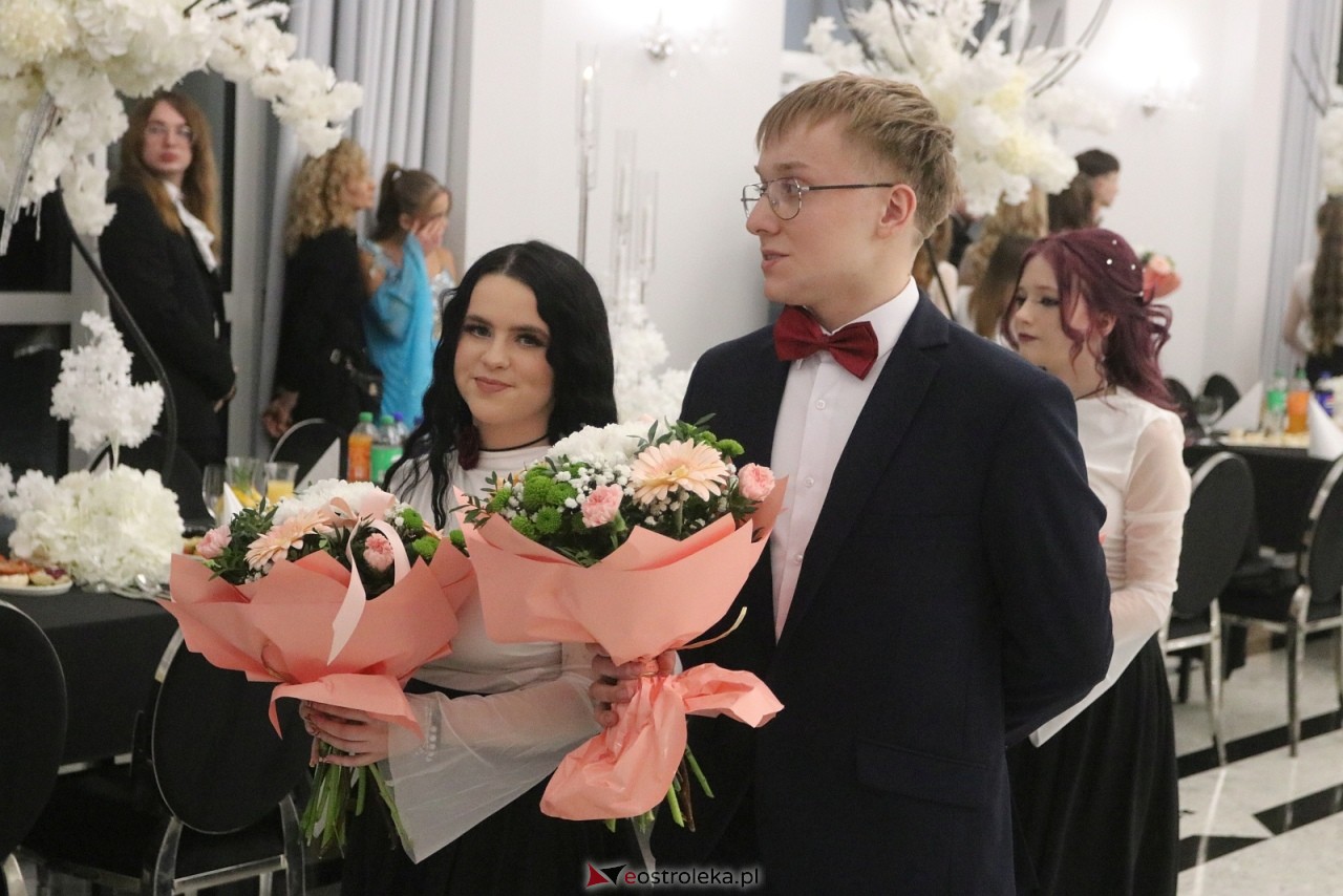 Studniówka ZSZ 3 w Ostrołęce [17.01.2026] - zdjęcie #124 - eOstroleka.pl