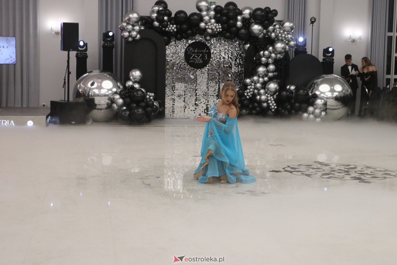 Studniówka ZSZ 3 w Ostrołęce [17.01.2026] - zdjęcie #116 - eOstroleka.pl