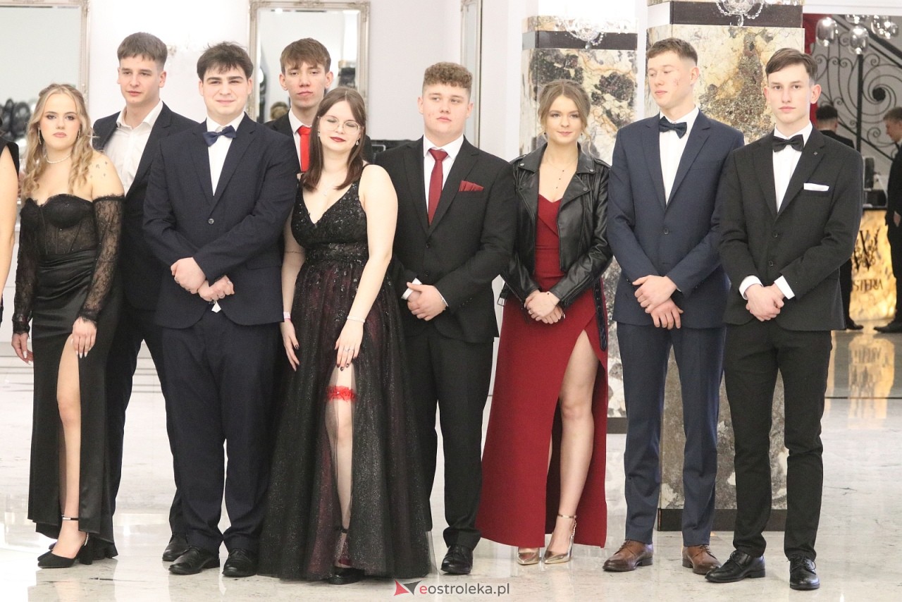 Studniówka ZSZ 3 w Ostrołęce [17.01.2026] - zdjęcie #115 - eOstroleka.pl