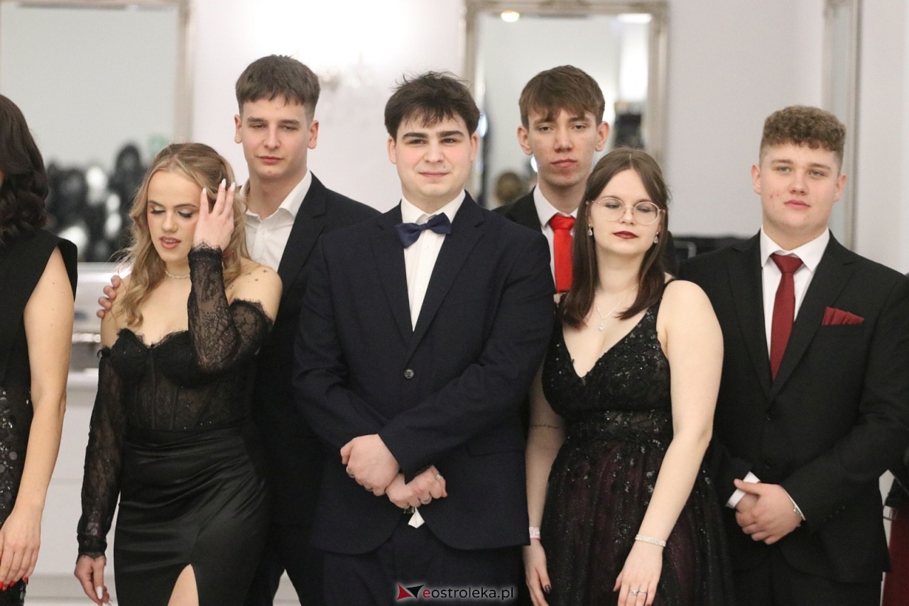 Studniówka ZSZ 3 w Ostrołęce [17.01.2026] - zdjęcie #114 - eOstroleka.pl