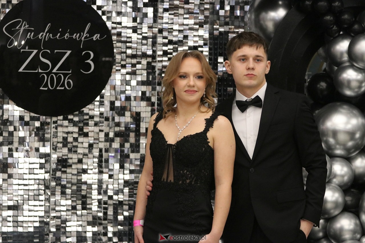 Studniówka ZSZ 3 w Ostrołęce [17.01.2026] - zdjęcie #97 - eOstroleka.pl