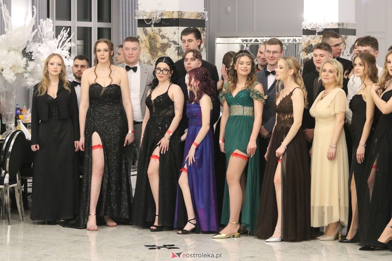 Studniówka ZSZ 3 w Ostrołęce [17.01.2026] - zdjęcie #95 - eOstroleka.pl