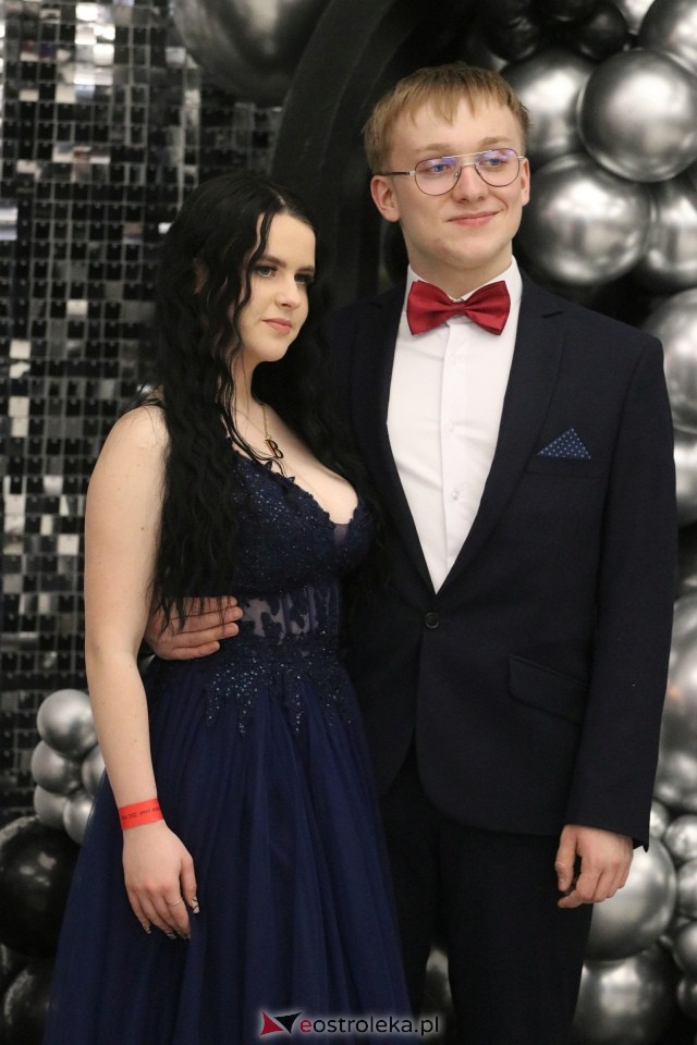 Studniówka ZSZ 3 w Ostrołęce [17.01.2026] - zdjęcie #77 - eOstroleka.pl