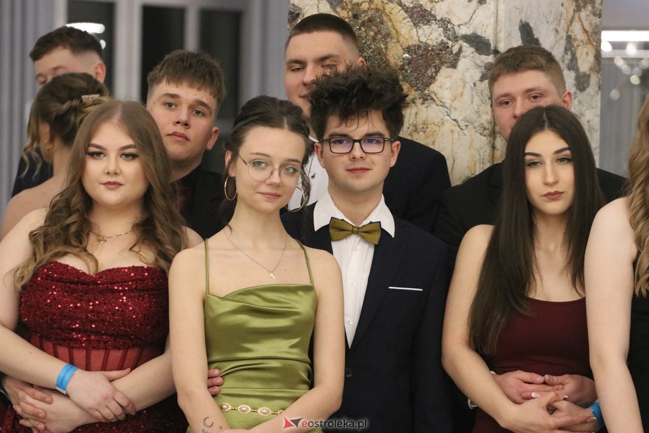 Studniówka ZSZ 3 w Ostrołęce [17.01.2026] - zdjęcie #71 - eOstroleka.pl