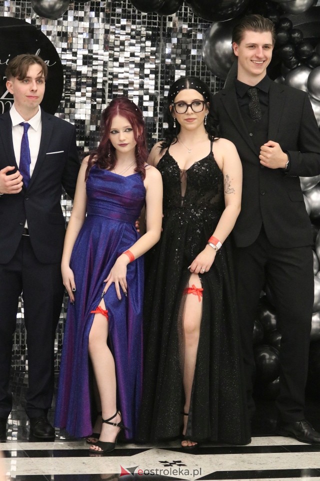 Studniówka ZSZ 3 w Ostrołęce [17.01.2026] - zdjęcie #65 - eOstroleka.pl