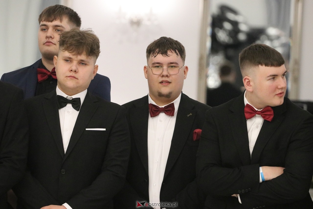 Studniówka ZSZ 3 w Ostrołęce [17.01.2026] - zdjęcie #63 - eOstroleka.pl