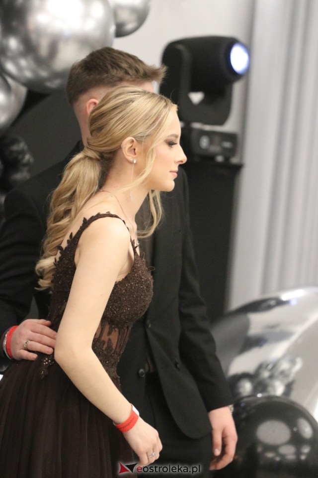 Studniówka ZSZ 3 w Ostrołęce [17.01.2026] - zdjęcie #59 - eOstroleka.pl