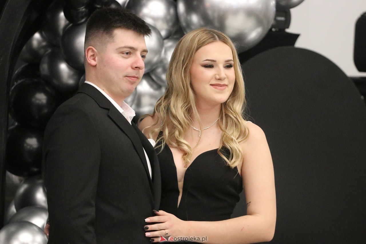 Studniówka ZSZ 3 w Ostrołęce [17.01.2026] - zdjęcie #53 - eOstroleka.pl