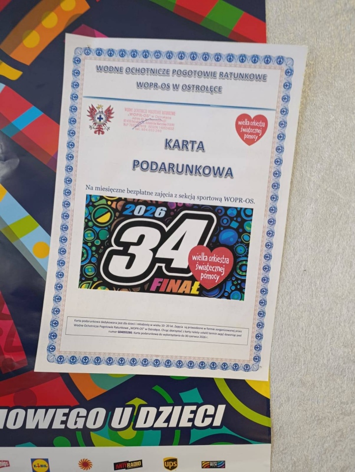 Przedfinał WOŚP w SP nr 5. Rekordowa licytacja świeczników! Fot. SP nr 5[16.01.2026] - zdjęcie #3 - eOstroleka.pl